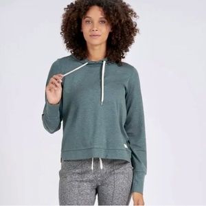 NWT Vuori Halo Essential Hoodie Medium in Kelp Heather